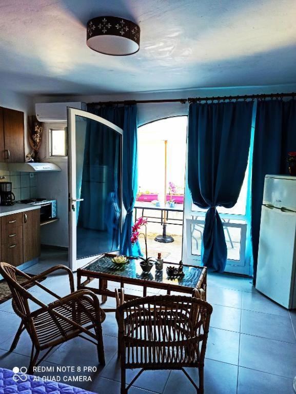 Villa Galini Asos Rum bild